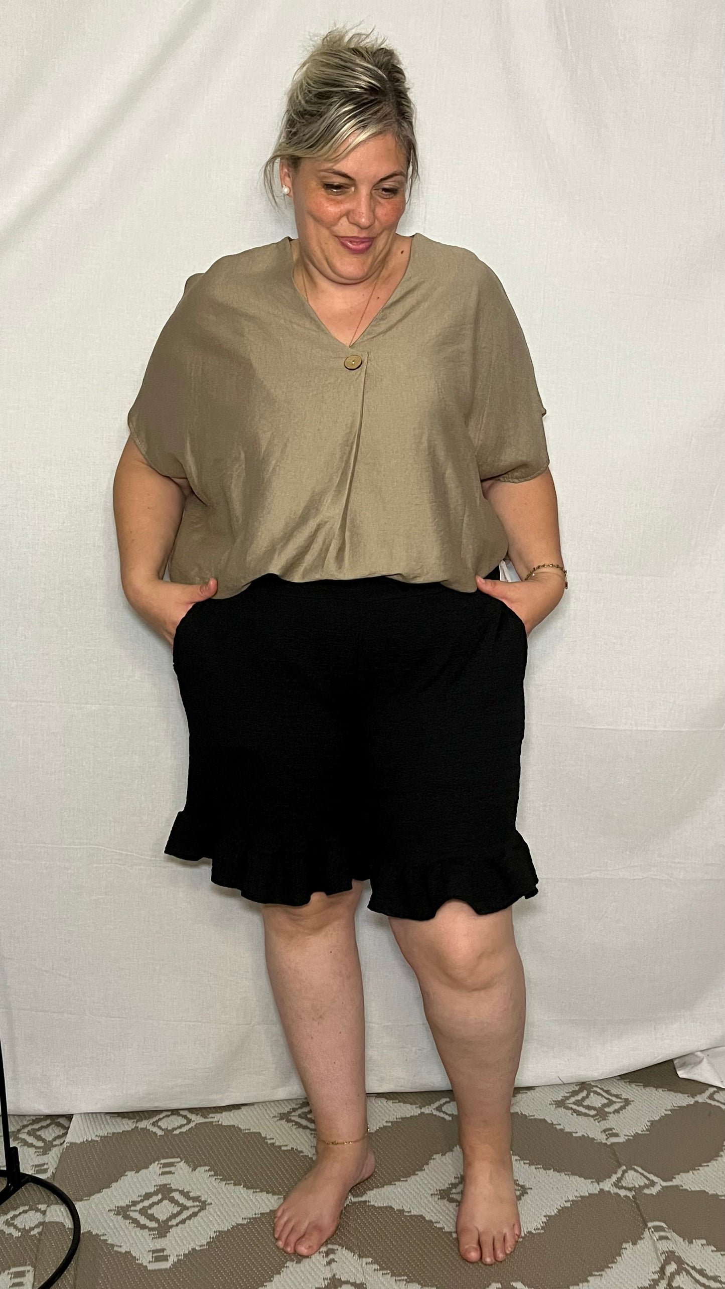 Short Anaé