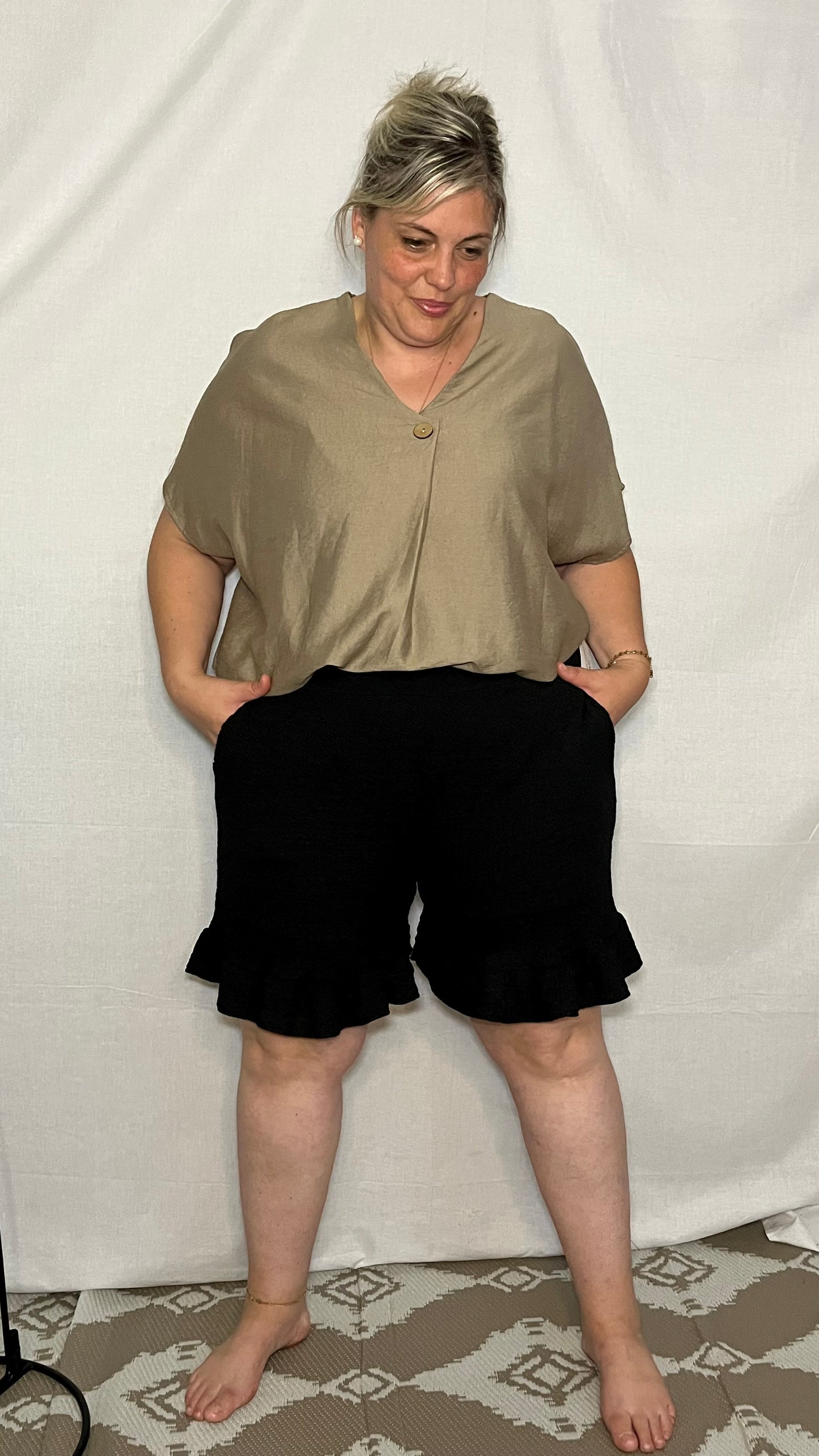 Short Anaé