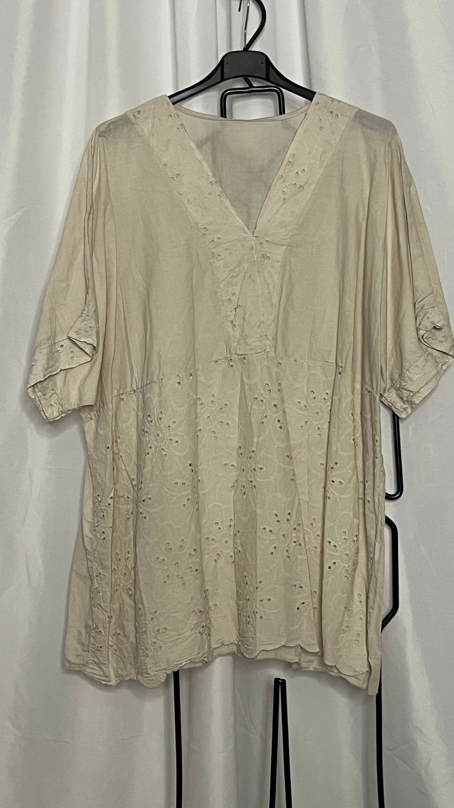 Tunique broderie anglaise